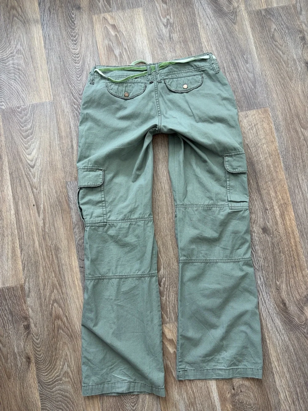 Y2K BeBop Olive Green Low Rise Cargo Pants Wide Leg Utility Ribbon Belt Size 9